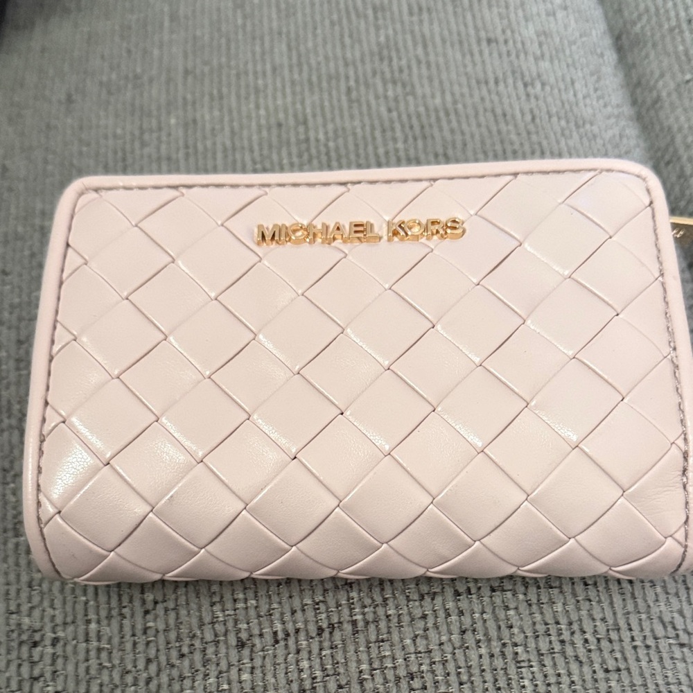 Michael Kors Quilted Small Wallet - Light Blush Pink with Gold Logo